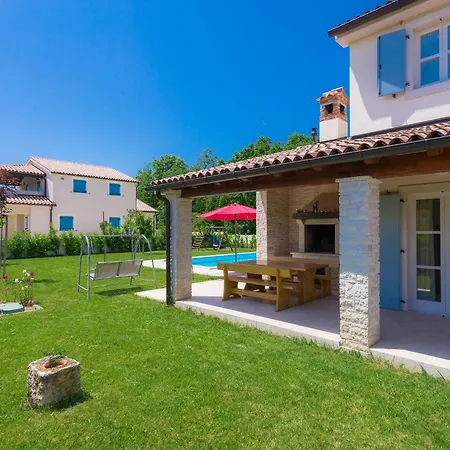 Villa Azura By Interhome