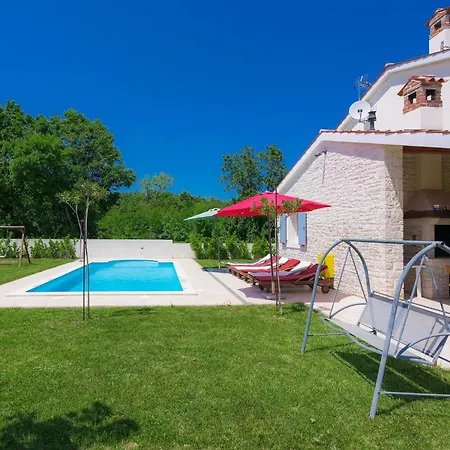 Azura By Interhome
