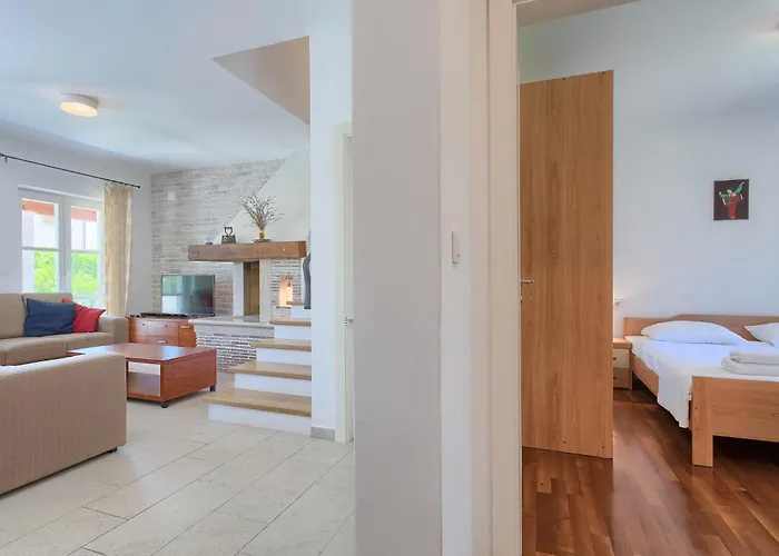 Villa Azura By Interhome Marcana