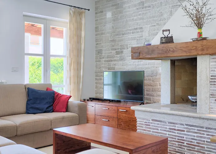 Villa Azura By Interhome