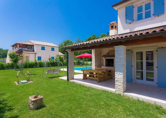 Villa Azura By Interhome