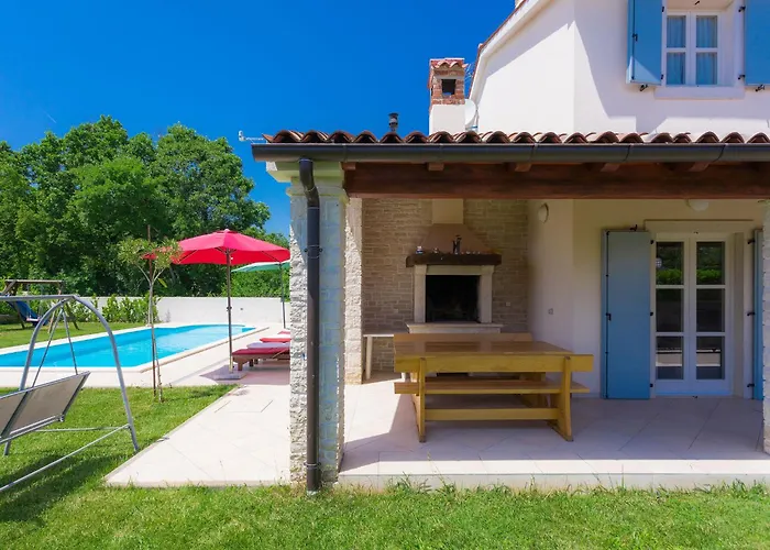 Azura By Interhome *