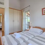 Azura By Interhome * Marčana