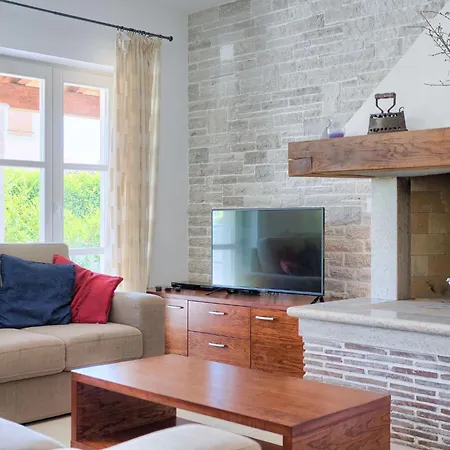 Villa Azura By Interhome