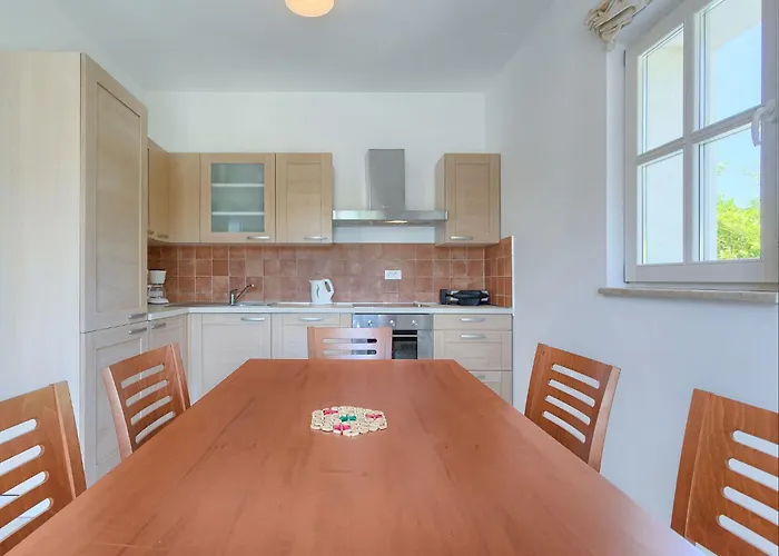 Villa Azura By Interhome