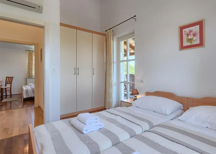 Azura By Interhome * Marčana